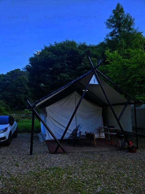 가온휴양빌리지 계곡 글램핑 카라반 캠핑