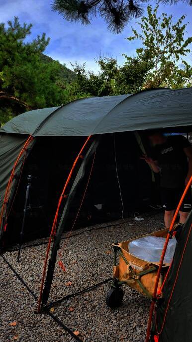 내리계곡 솔바람 캠핑장