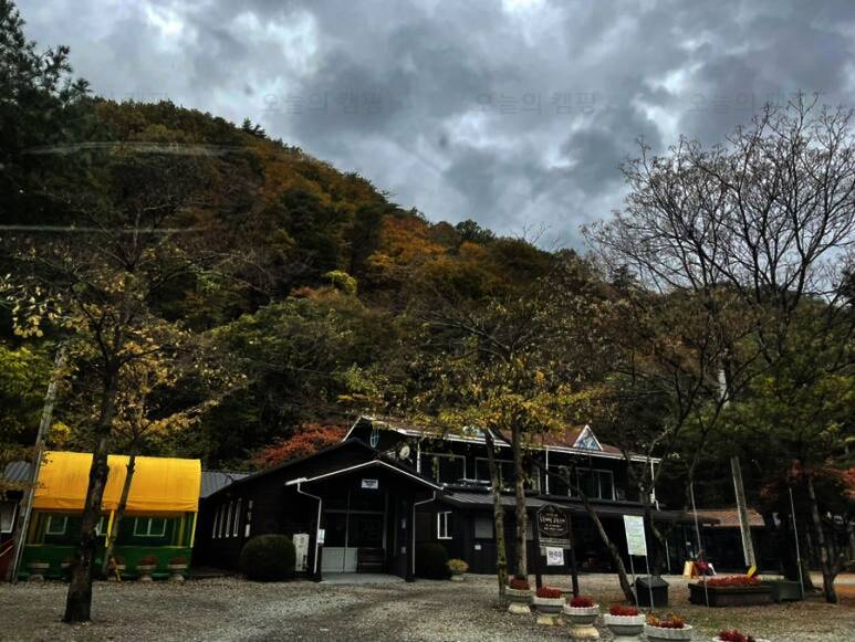 오색허브농원 캠핑장