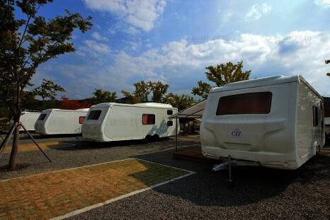 깊이울관광농원