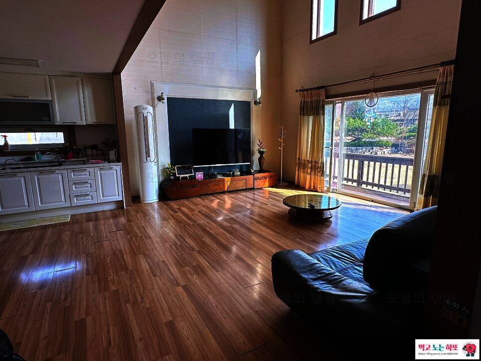 솔밭사이로 캠핑&펜션