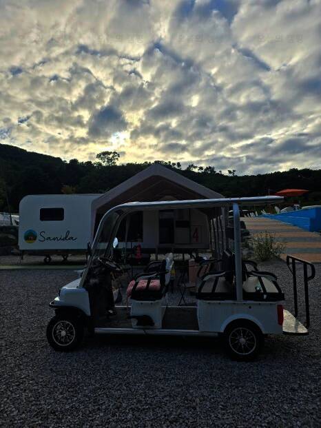 산이다 글램핑