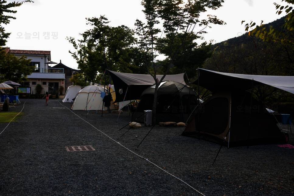 화왕산오토캠핑장