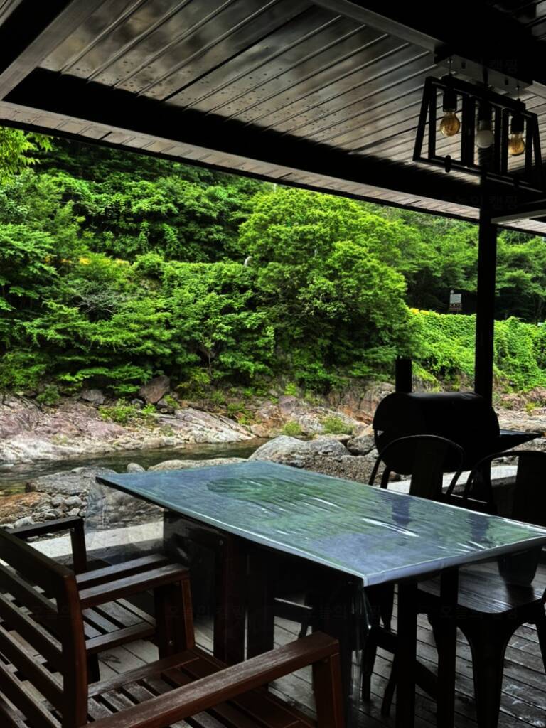 지리산 벚꽃 카라반 캠핑장