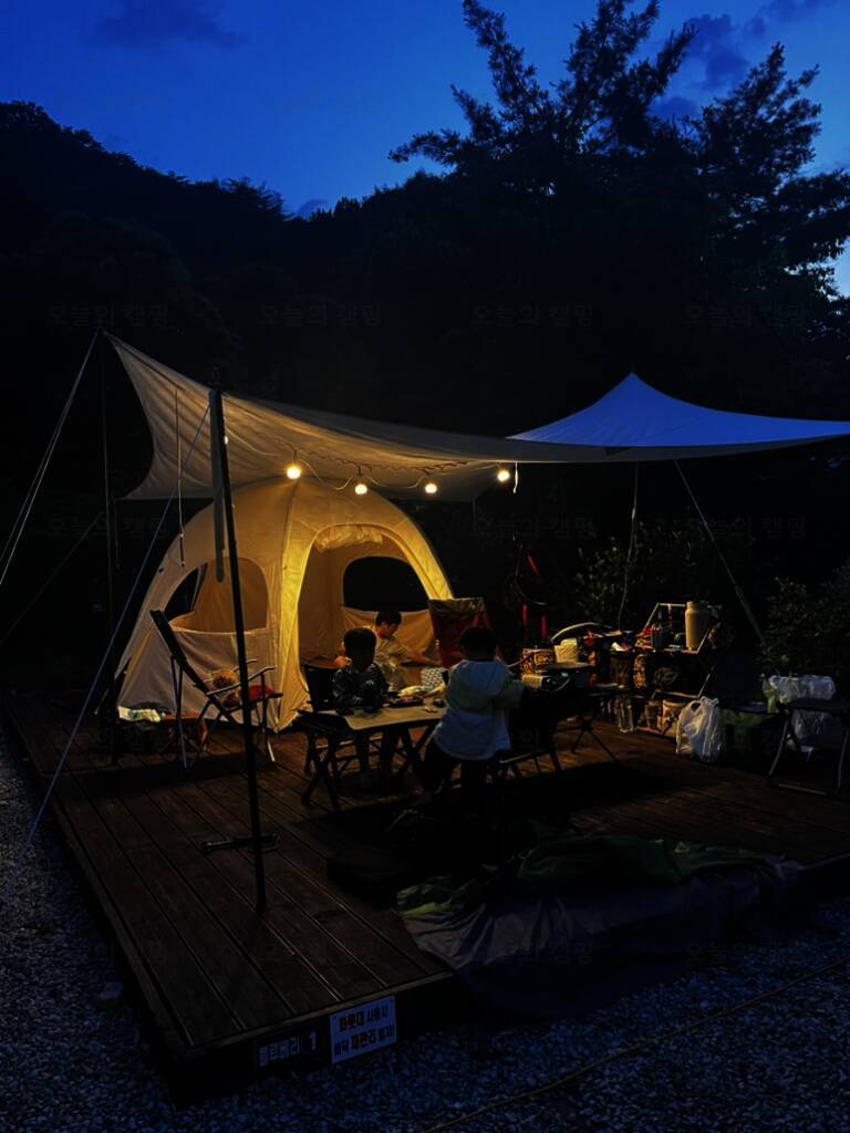 산정호수 돌고래 캠핑장